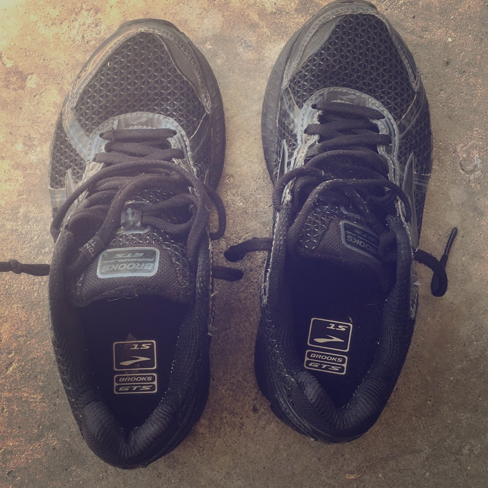 BROOKS Adrenaline GTS 15 Women’s Running shoe